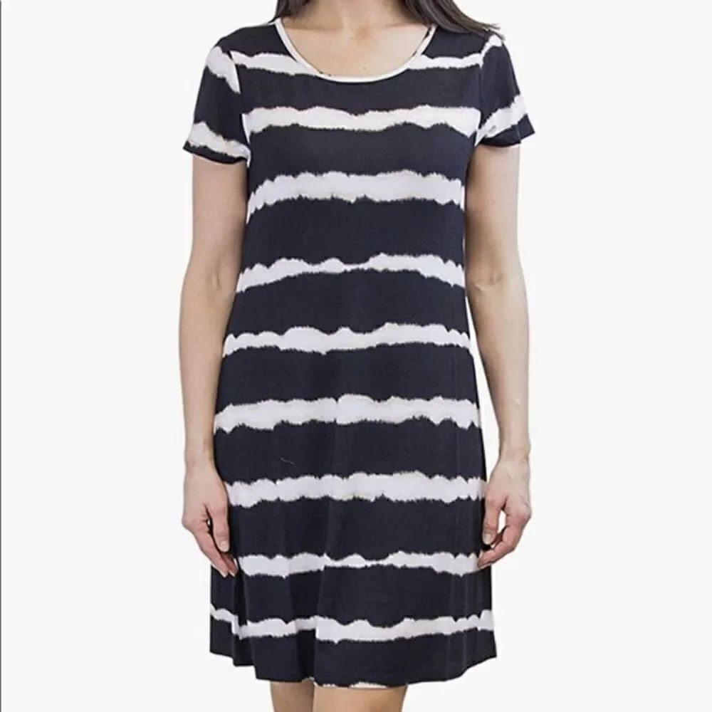 Casual dress for woman